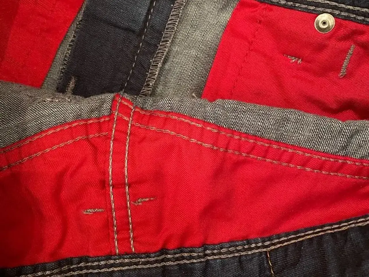 Billede 4 - Levis shorts str medium