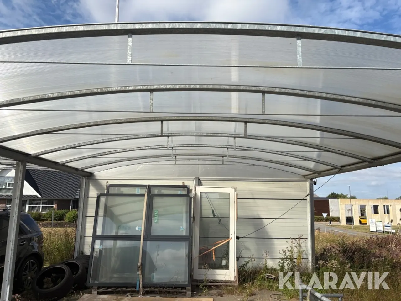 Billede 8 - Carport med buet overdækning