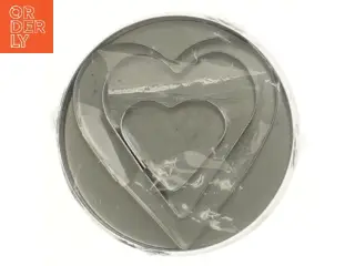 Hjerteformet kageudstikker sæt (str. 10,5 cm)
