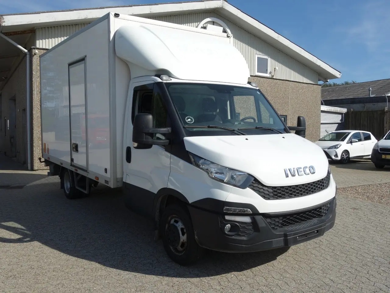 Billede 1 - Iveco Daily 2,3 35C16 Alukasse m/lift AG8