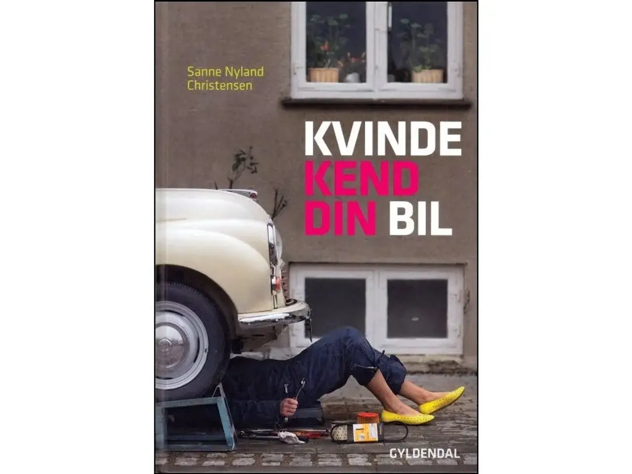 Billede 1 - Kvinde, kend din Bil