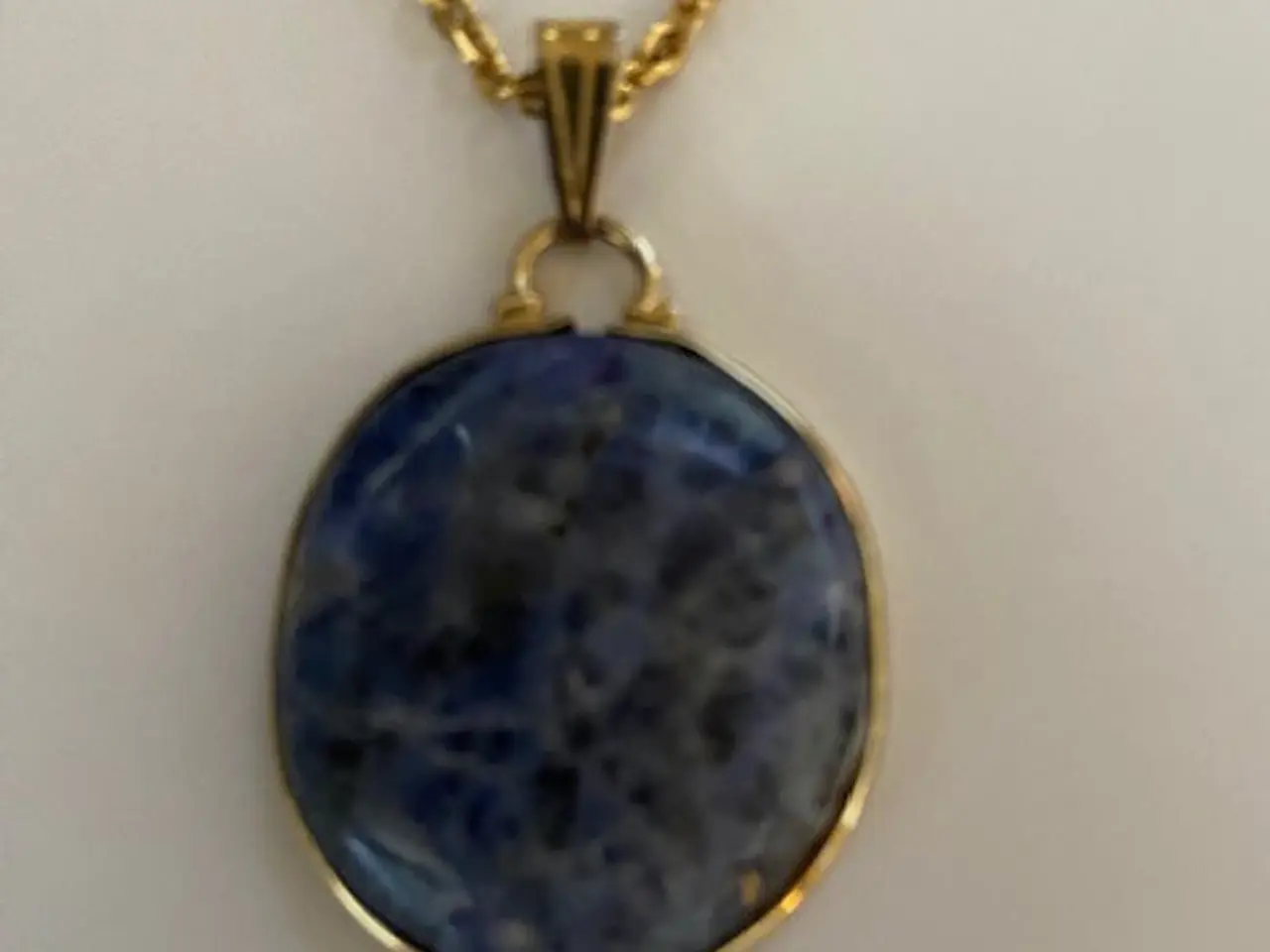 Billede 2 - Smykkesæt med Lapis Lazuli vedhæng og ørestickere