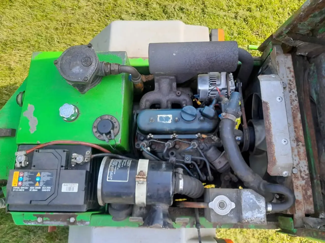 Billede 5 - Egholm 2100 med klipper,
