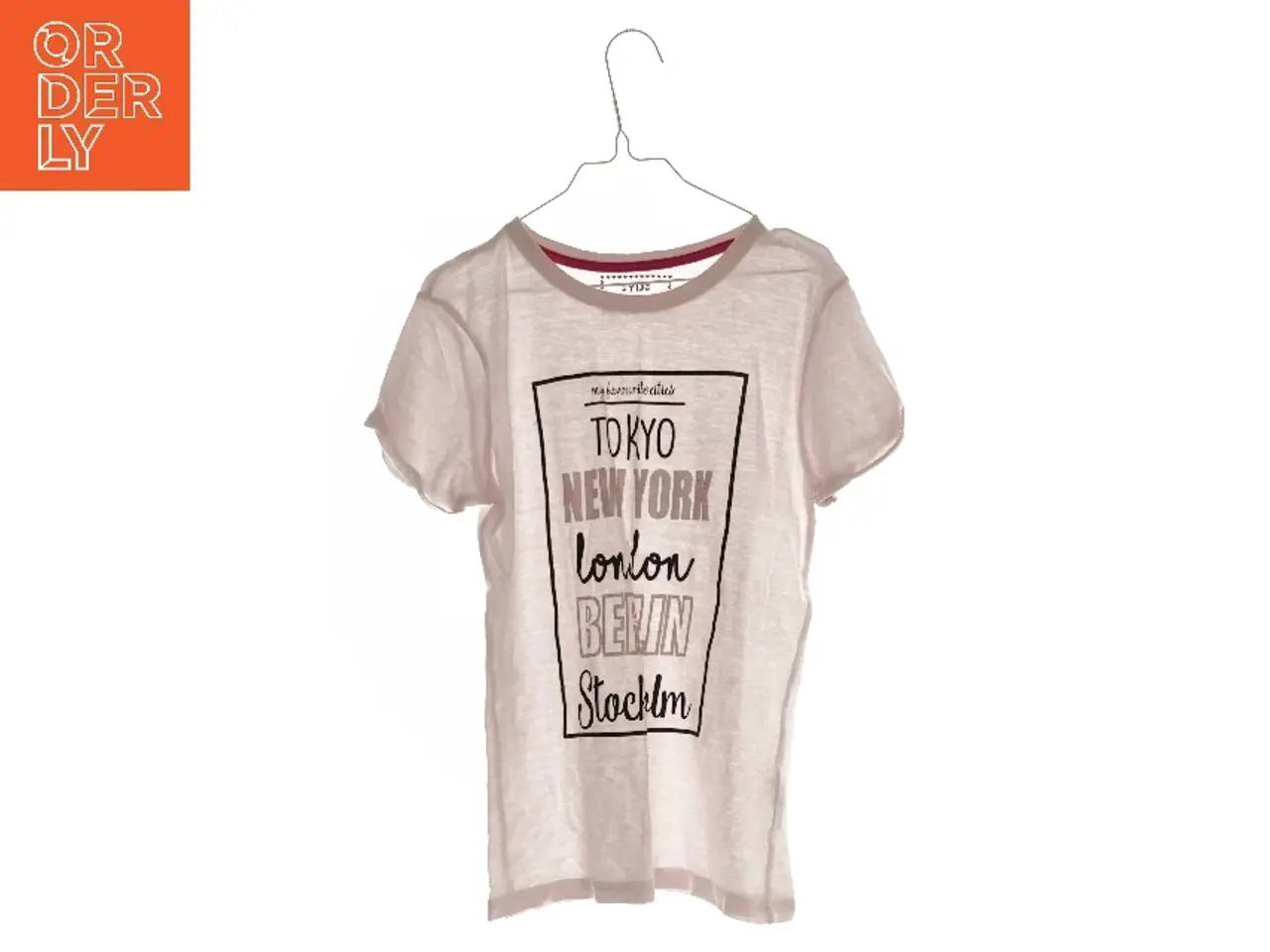 Billede 1 - T shirt fra YD (Str 146 cm)