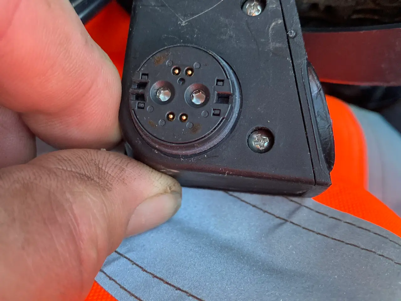 Billede 3 - Oplader til Yamaha booster købes 