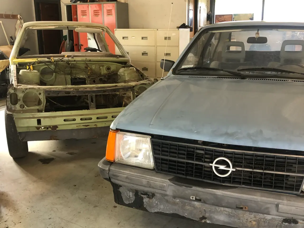 Billede 1 - 2 stk. Opel Kadett D 1.2S – 1982 – Sælges samlet