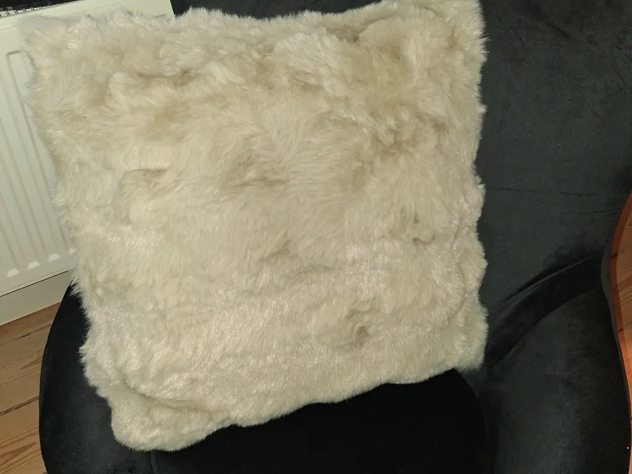 Billede 1 - Beige pyntepuder
