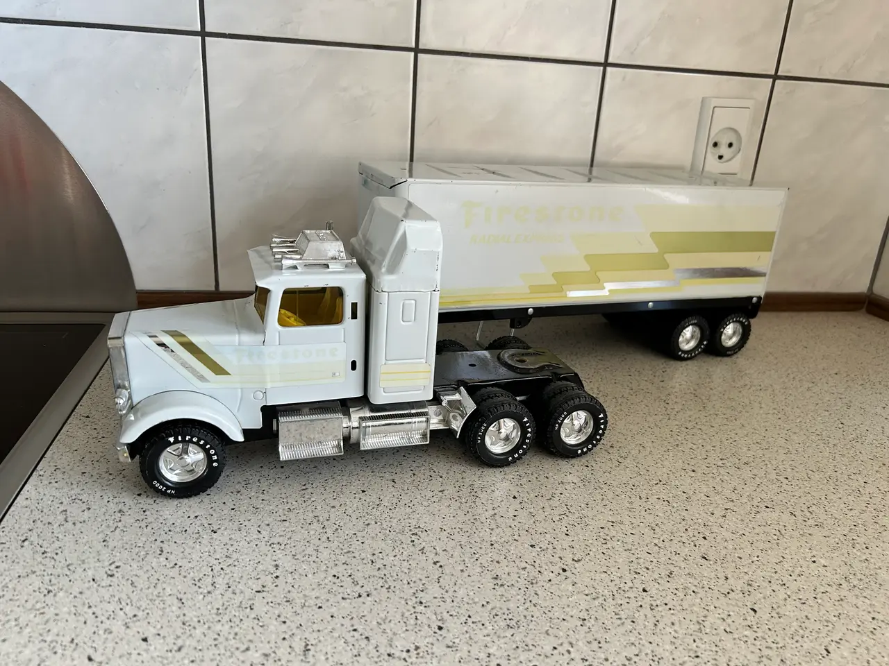 Billede 3 - Modellastbil