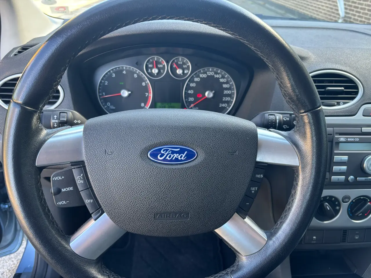 Billede 7 - Pæn og velholdt Ford Focus
