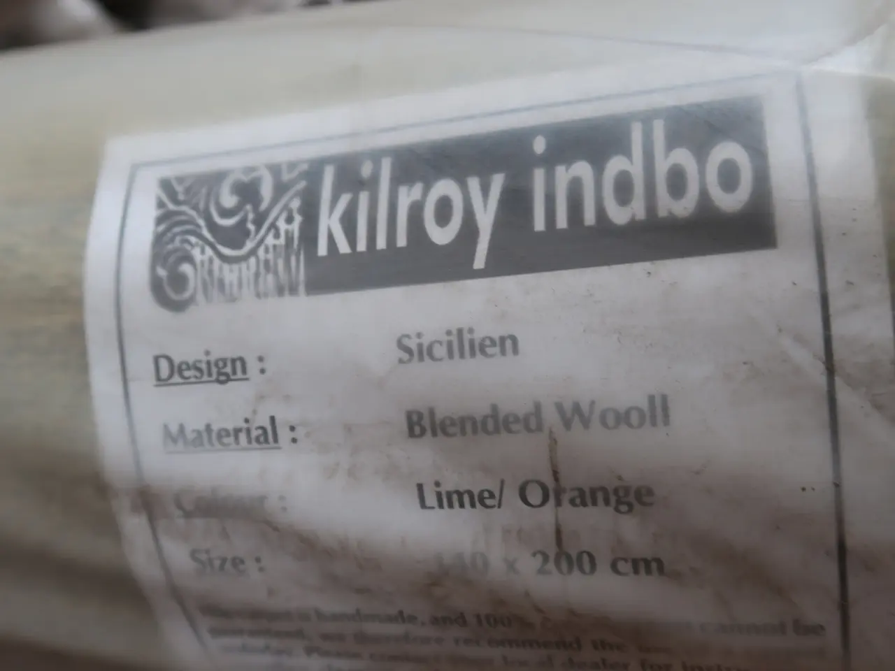 Billede 4 - Hylde med div. gulvtæpper KILROY INDBO