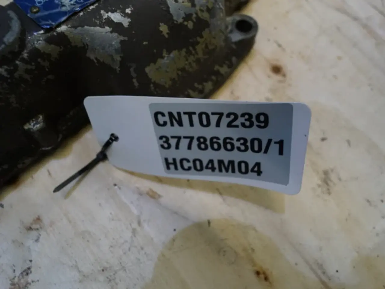 Billede 4 - Massey Ferguson 275 Indsugningsmanifold 37786630