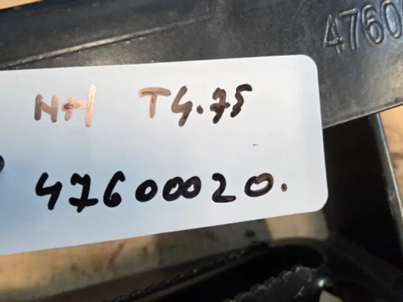 Billede 15 - New Holland T4.75 Stige 47600020 4Stk