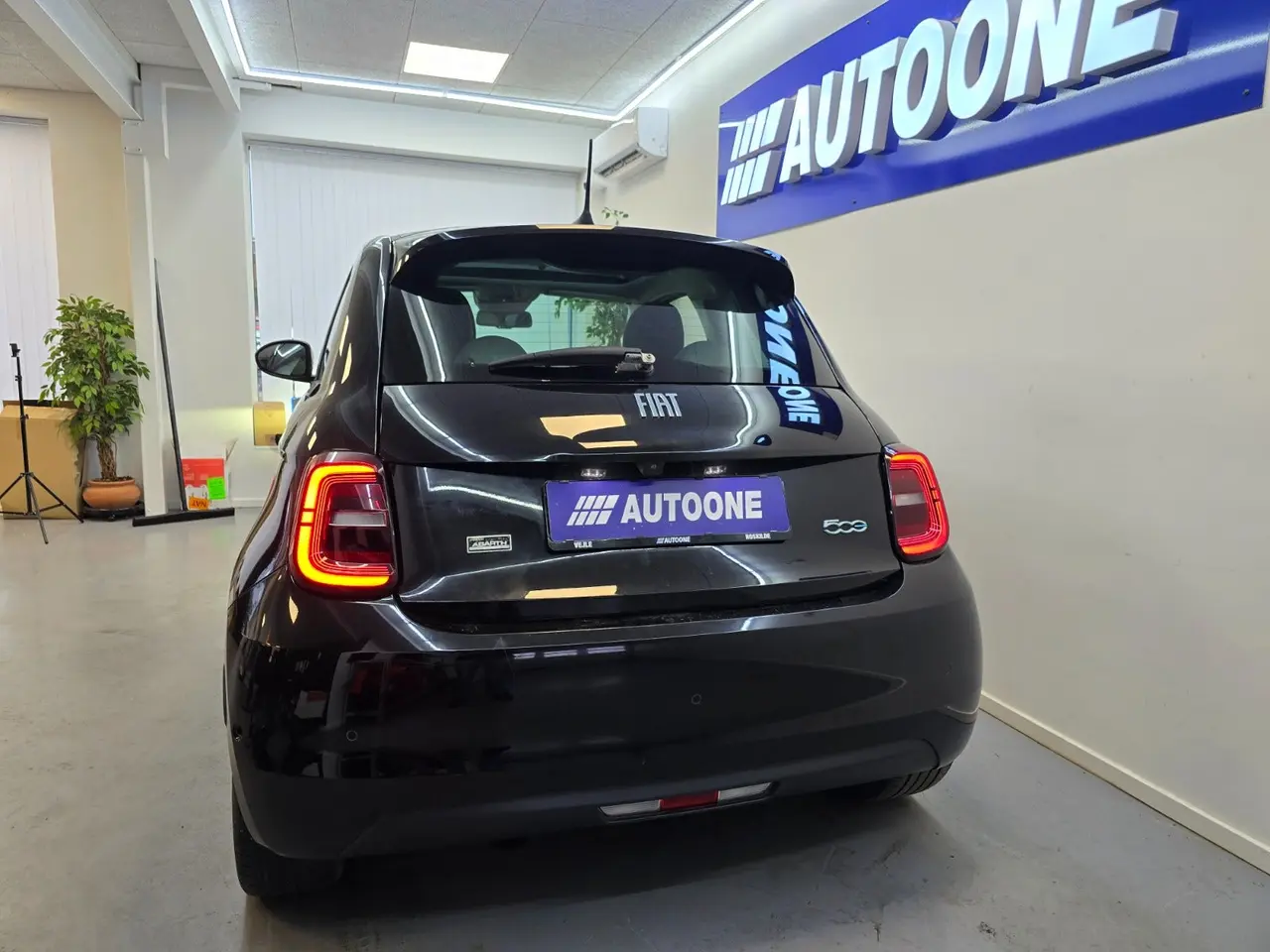 Billede 4 - Fiat 500e 42 la Prima