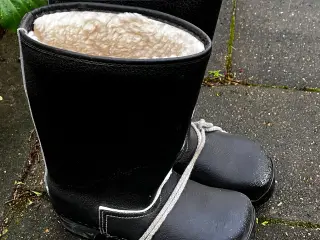 Træskostøvler