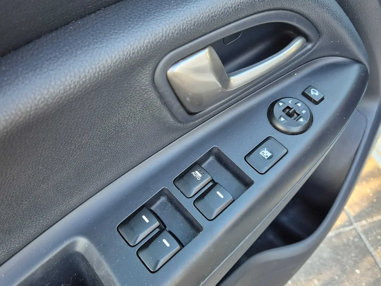 Billede 8 - Kia Rio 1,4 benzin