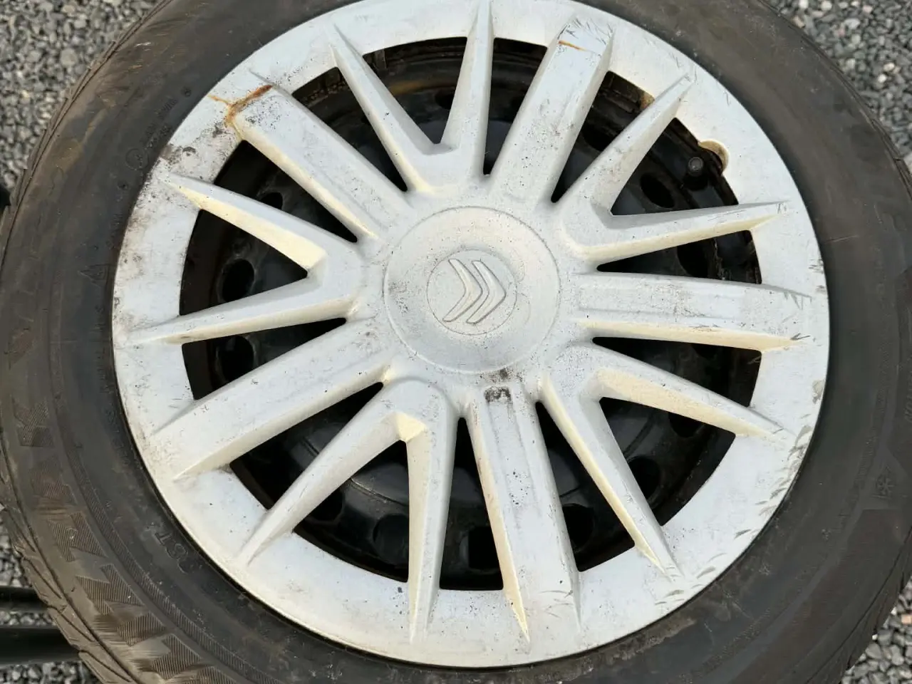 Billede 2 - 15" Stålfælge Citroën med vinterdæk