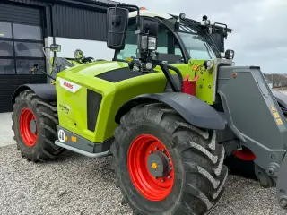 CLAAS Scorpion 746 Varipower