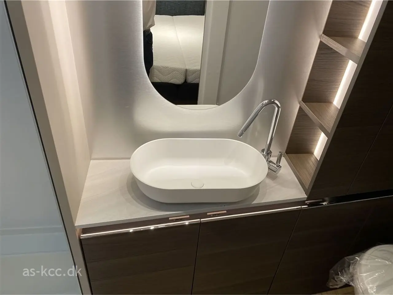 Billede 15 - 2027 - Adria Alpina 663 HT Twin Alde Centralvarme   Ny generation af Adria Alpina 663 HT