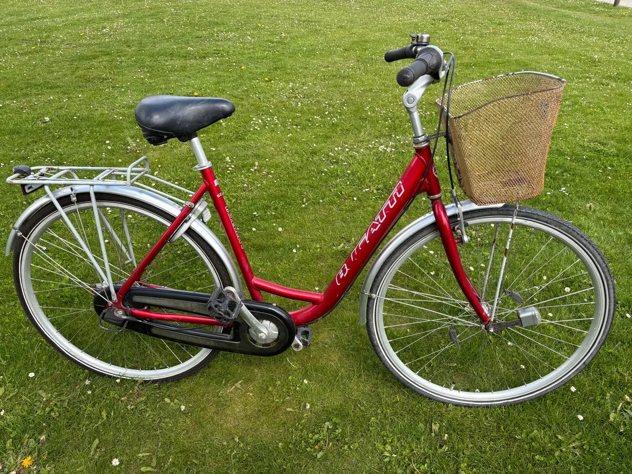 Billede 9 - Cykleklar , dame/ pige cykler 