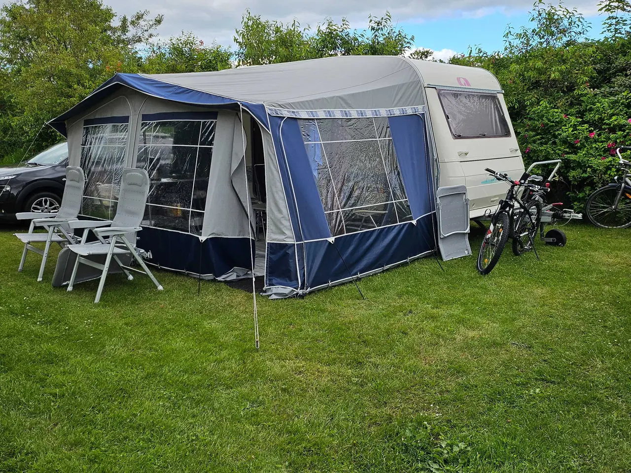 Billede 1 - Lille fin campingvogn 