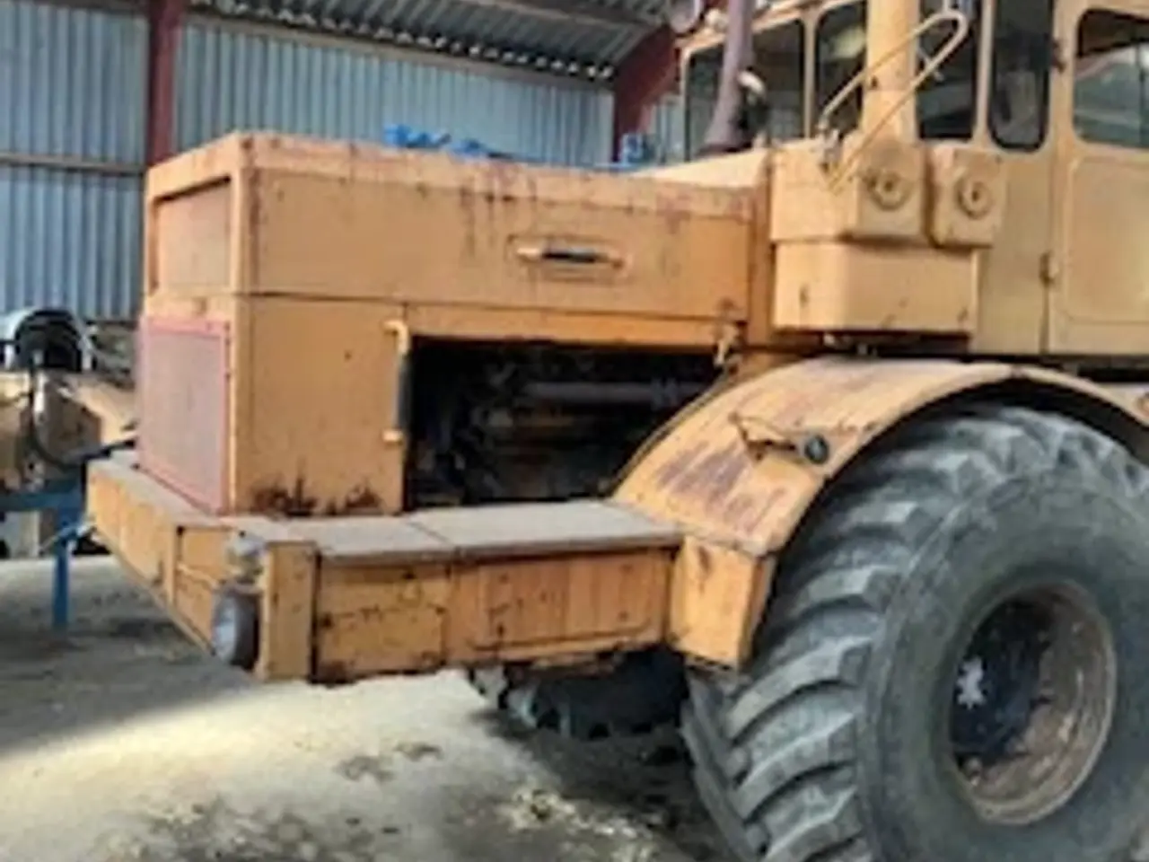 Billede 1 - kirovets k701 v12