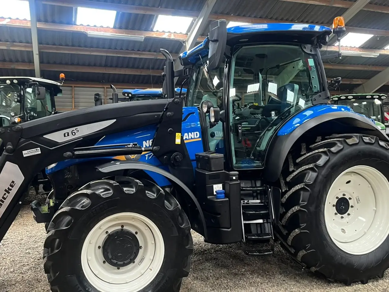 Billede 23 - New Holland T7.165S Med frontlæsser