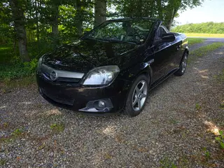 Opel Tigra 1,8 Sport 2d
