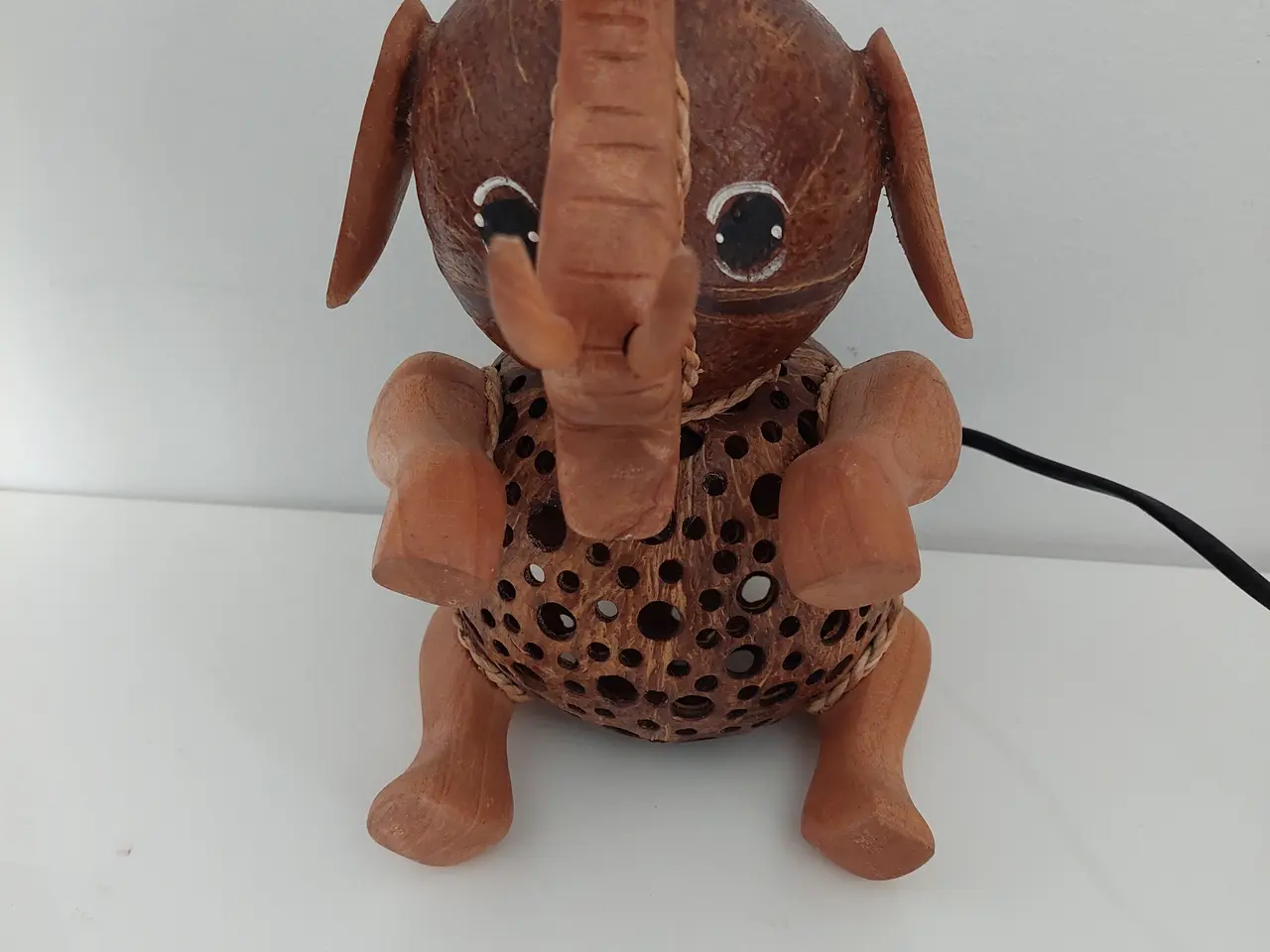 Billede 8 - håndlave bordlampen som elefant