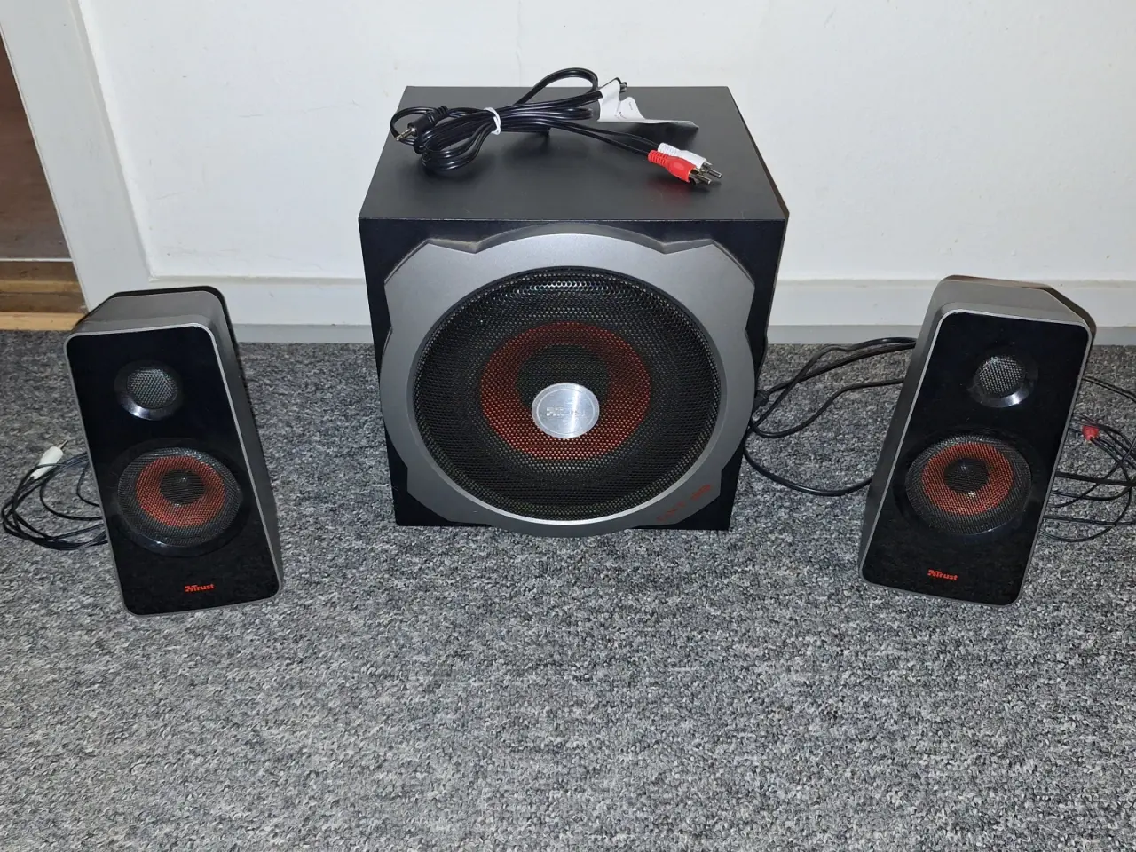 Billede 1 - Trust GXT 38 Tytan 2.1