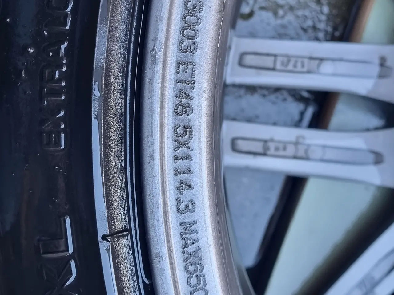 Billede 1 - 4 Fælge med dæk til suzuki s - cross