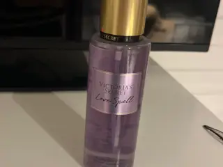 Victoria secret body mist/perfume