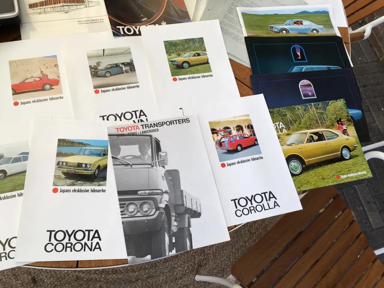 Billede 6 - Toyota salgstaske fra 1972 med indhold