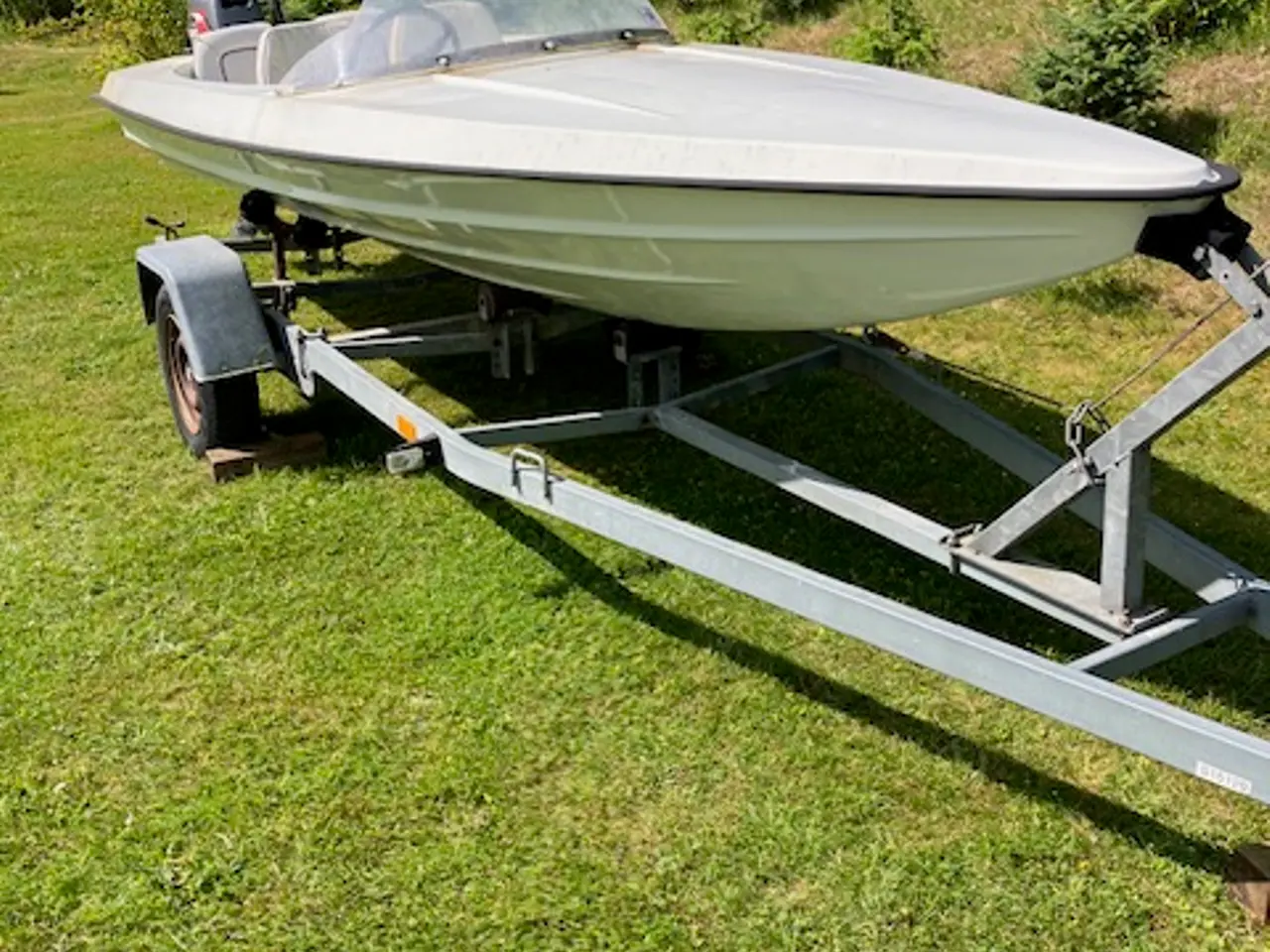 Billede 4 - speedbåd - ( raketten 5.10 x 1.50 )