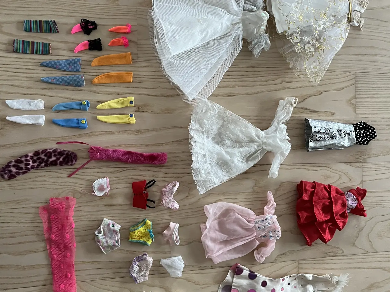 Billede 8 - Barbie pakke - en masse blandet