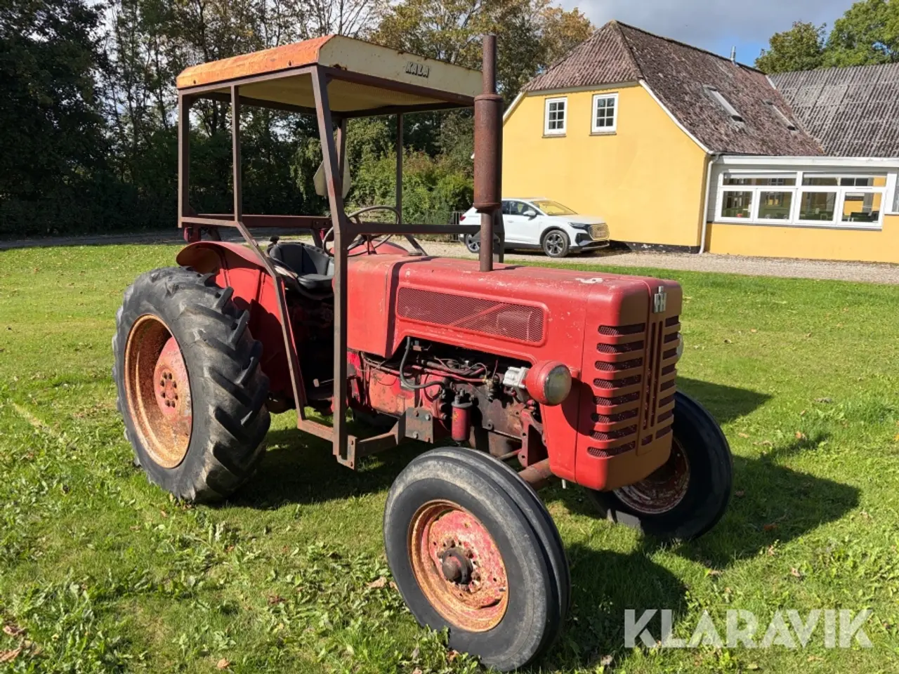 Billede 4 - Veterantraktor IH B 275 Diesel