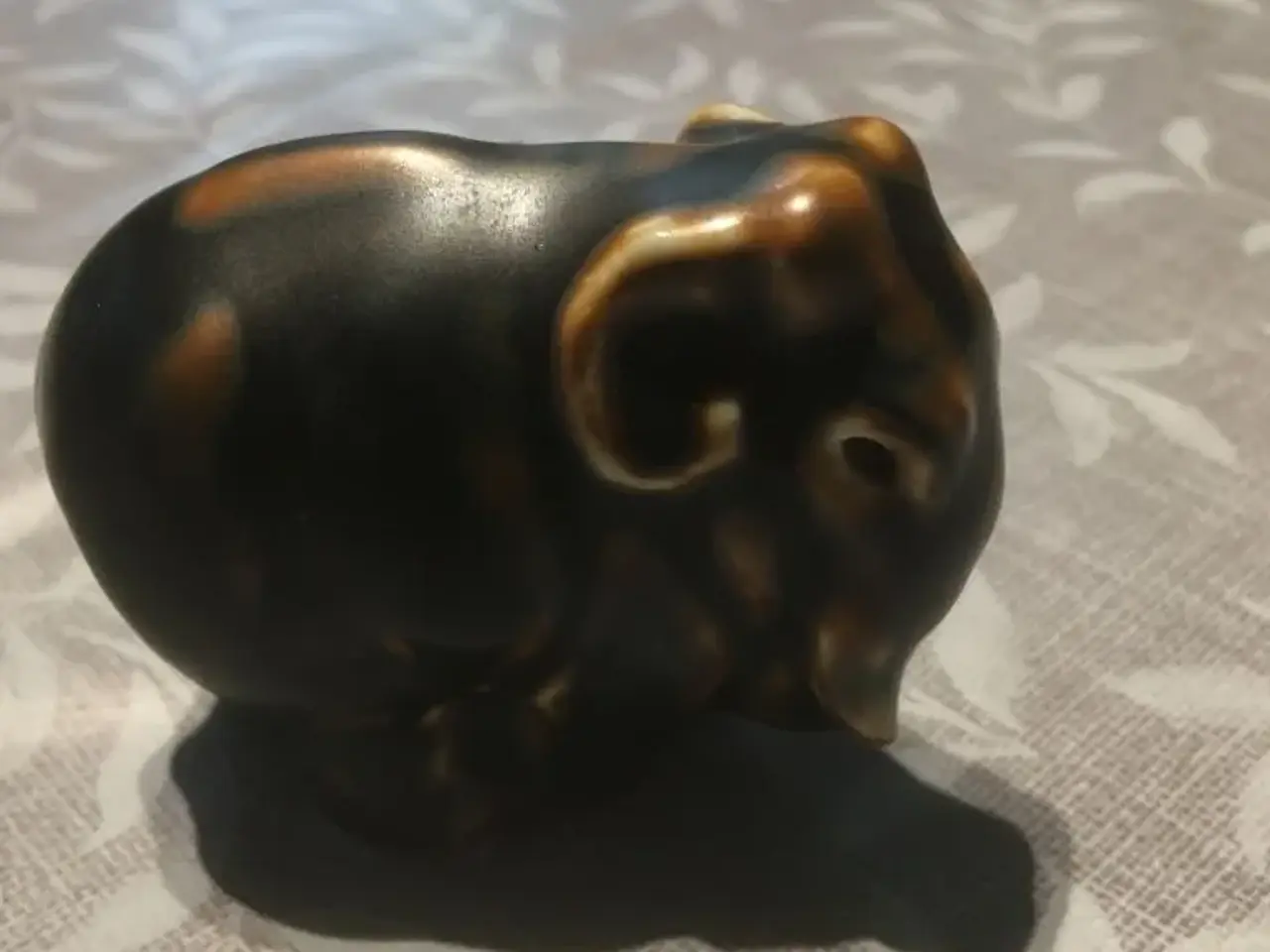 Billede 1 - Brun elefant