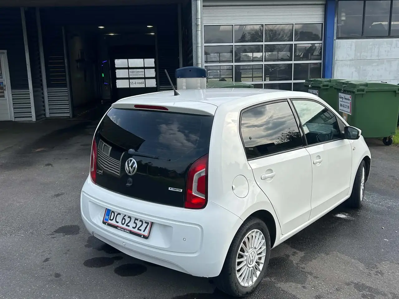 Billede 2 - Bilen er nysynet