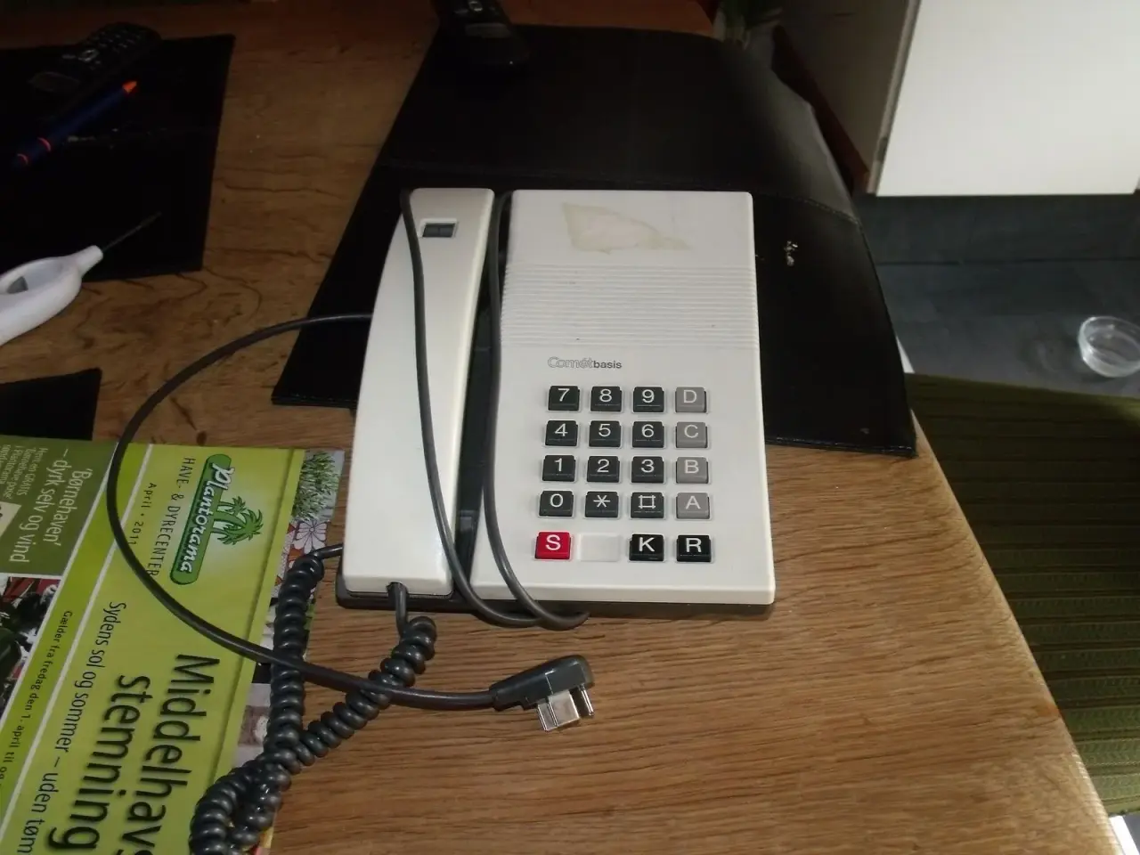 Billede 1 - trykknap telefon
