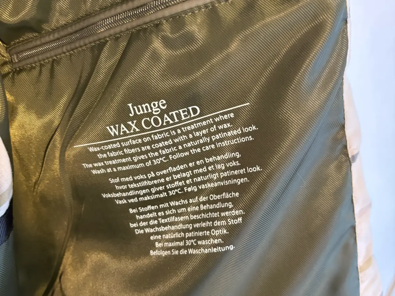 Billede 3 - Junge Wax Coated jakke i flot farve. 