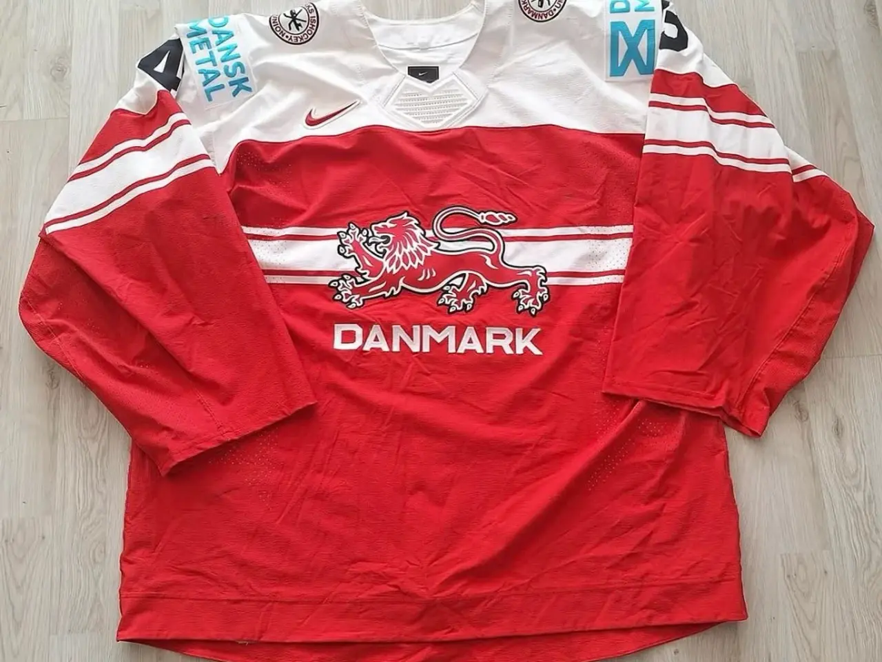 Billede 1 - Mathias Seldrup - Danmark ishockeytrøje VM 2024