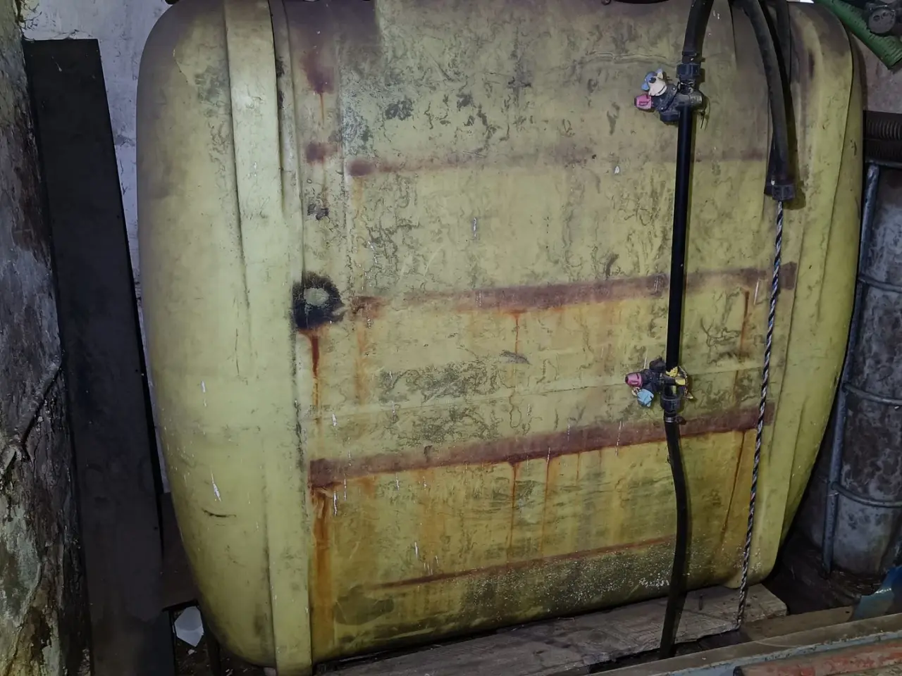 Billede 2 - - - - Vandtank/lagertank