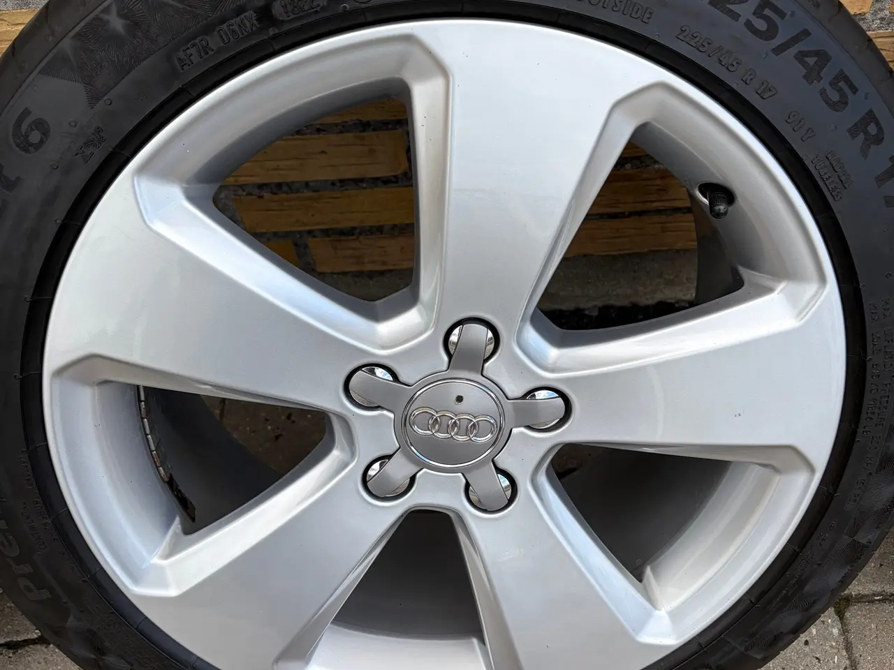 Billede 4 - Originale Audi alufælge