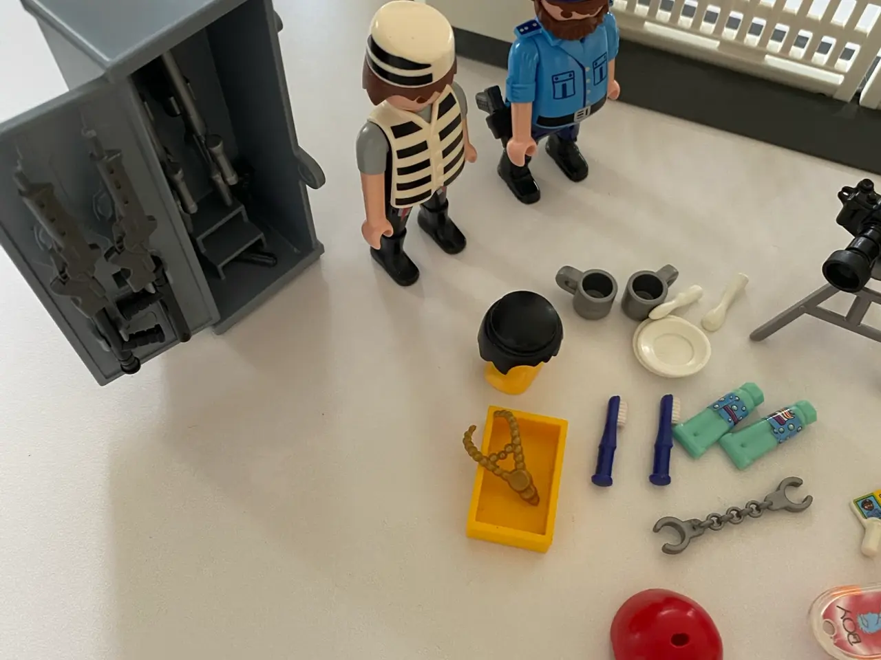 Billede 6 - Playmobil politistation 6919