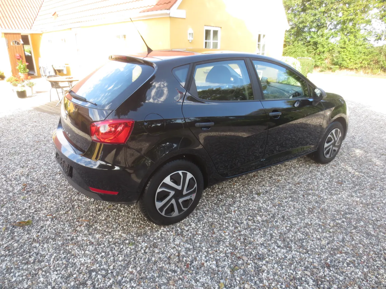 Billede 7 - Pæn Seat Ibiza 1.2 i År 15. Nysynet.