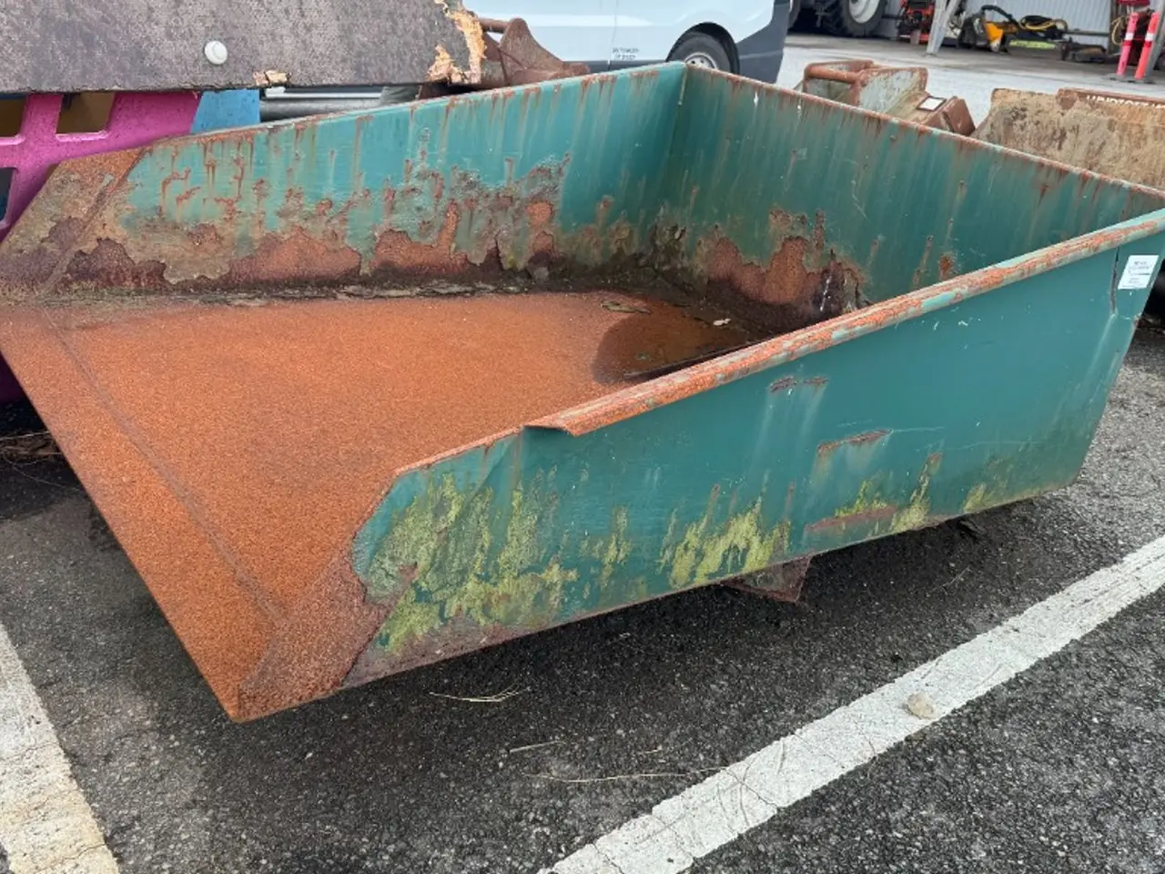 Billede 1 - 1500Kg / 750Liter Tipkasse