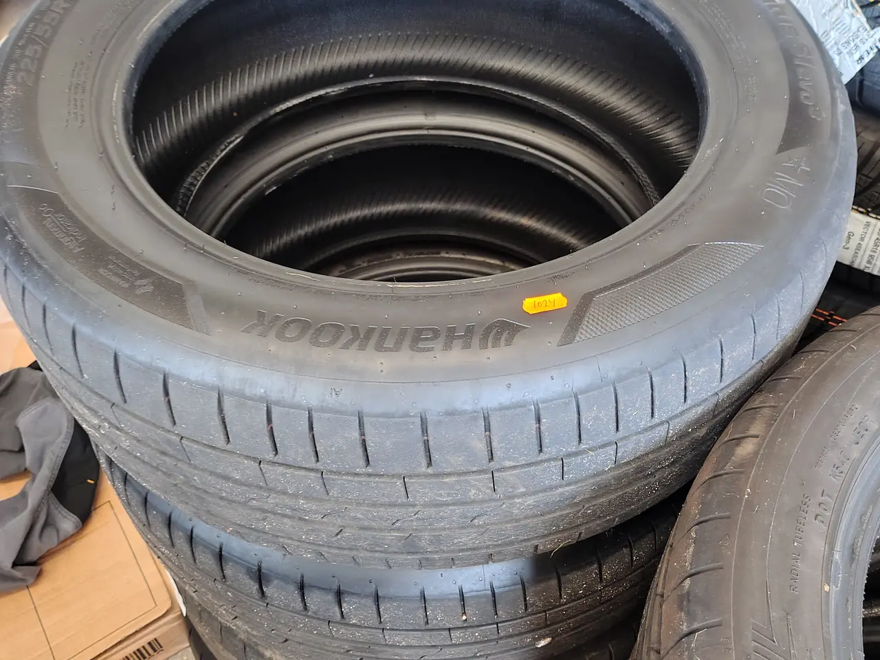Billede 2 - Fire dæk HANKOOK 225/55 R 18
