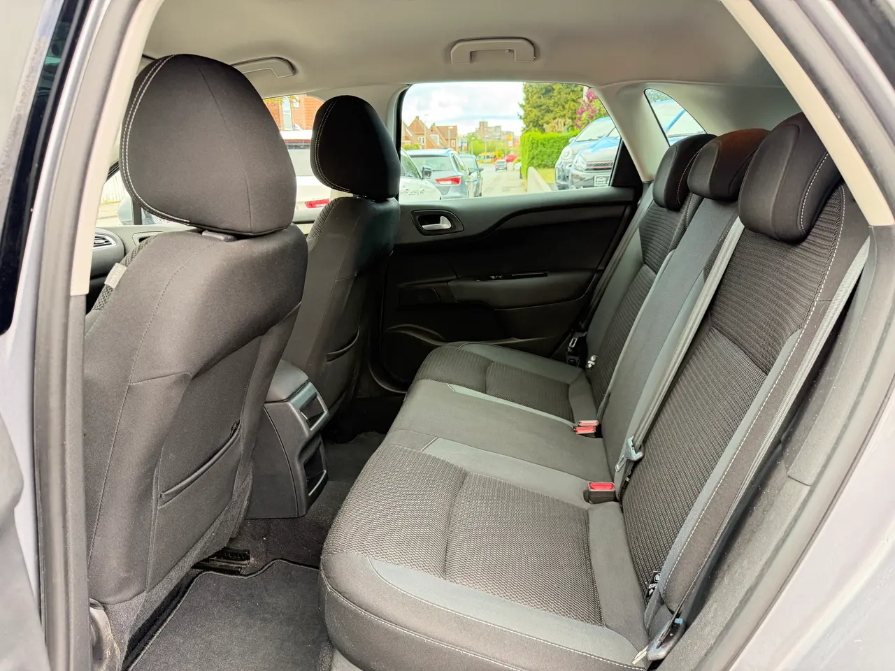 Billede 12 - Citroën C4 1,6 BlueHDi 100 Millesime 5d sælges 