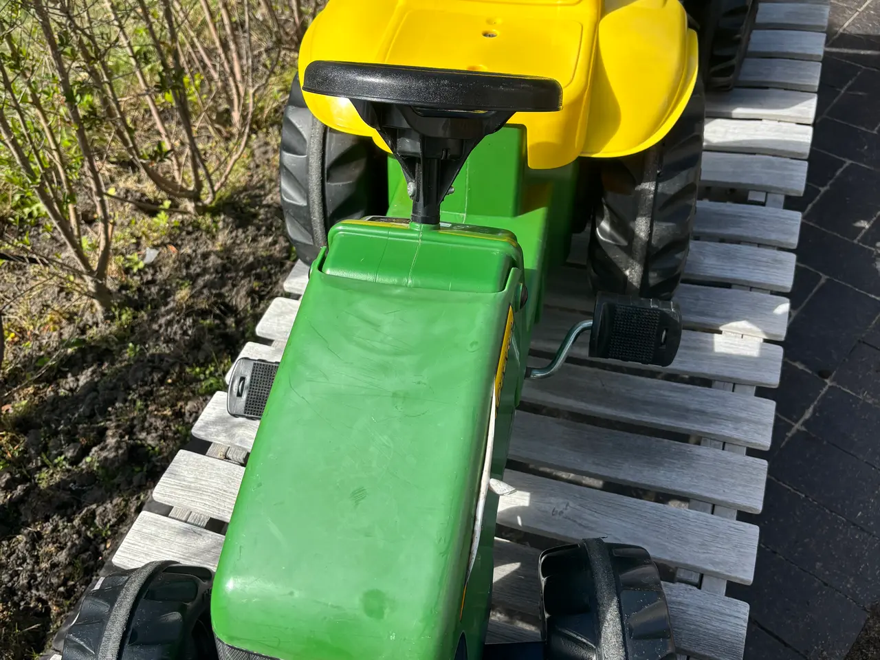 Billede 1 - John Deere traktor med anhænger