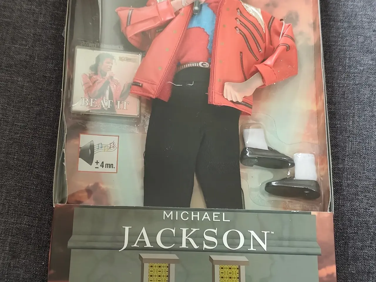 Billede 3 - Michael Jackson "barbiedukker" tøj
