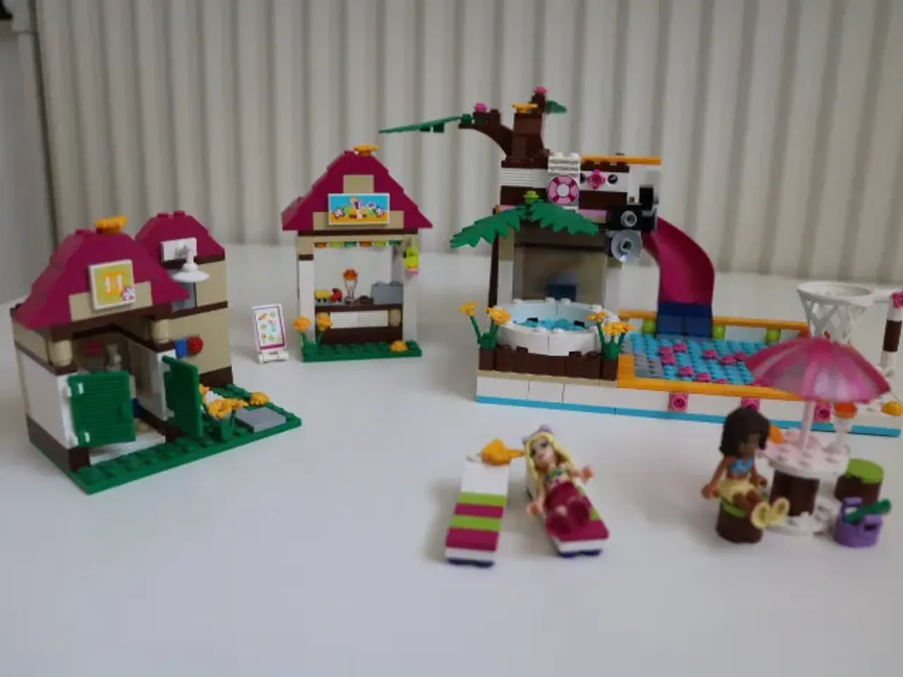 Billede 7 - LEGO Friends 41008 Heartlake City Pool